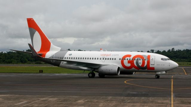 Boeing 737-700 (PR-GEJ)