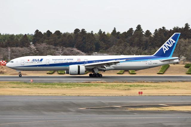 BOEING 777-300 (JA792A)