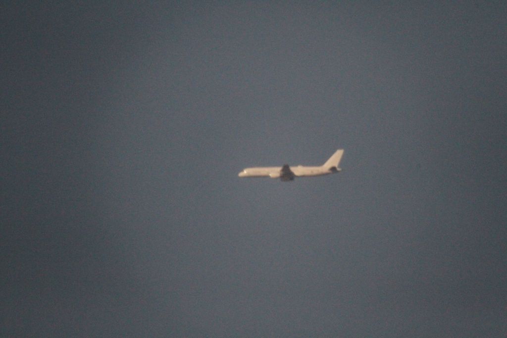 Boeing 757-200 (CNV4484) - APPROACH 36 KNZY
