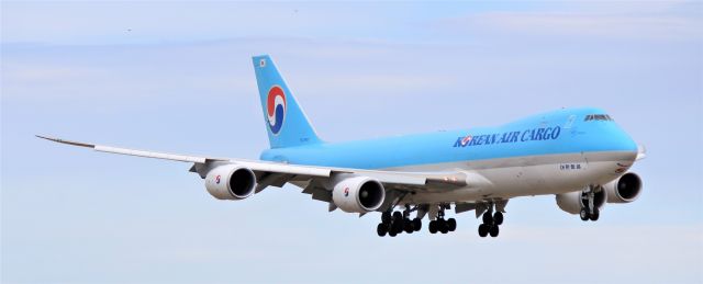 BOEING 747-8 (HL7617)