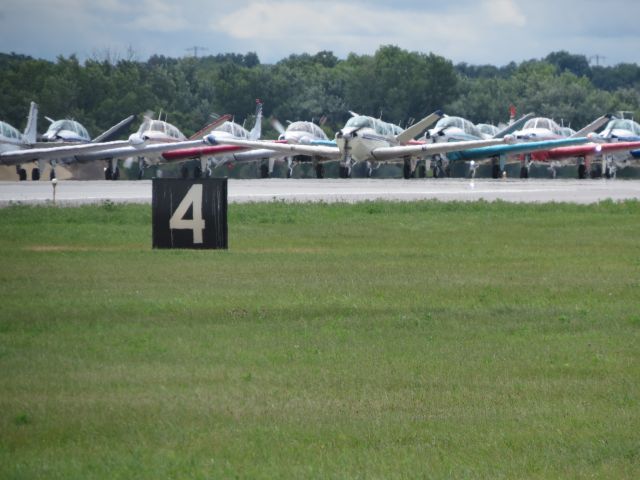 Beechcraft 35 Bonanza (N3SV) - Bonanza's to OSH