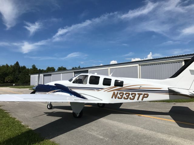 Beechcraft Baron (58) (N333TP)