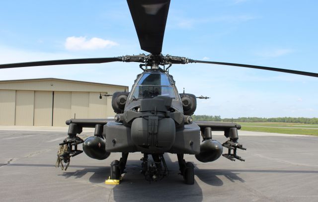 1403039 — - A U.S. Army Boeing AH-64E Apache Guardian of the 1st Battalion, 101st Aviation Regiment "Expect No Mercy" on the ramp at Pryor Field Regional Airport, Decatur, AL - April 21, 2022.