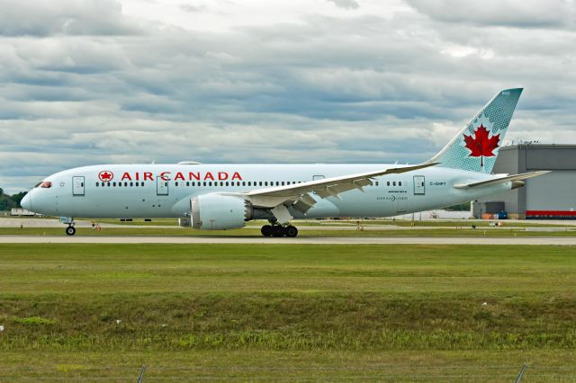 Boeing 787-8 (C-GHPT)