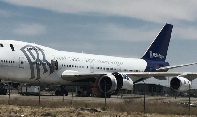 Boeing 747-200 (N787RR) - Rolls Royce Trent 1000 Test Bed. Notice size difference between two engines.  Taken with iPhone June 2016.