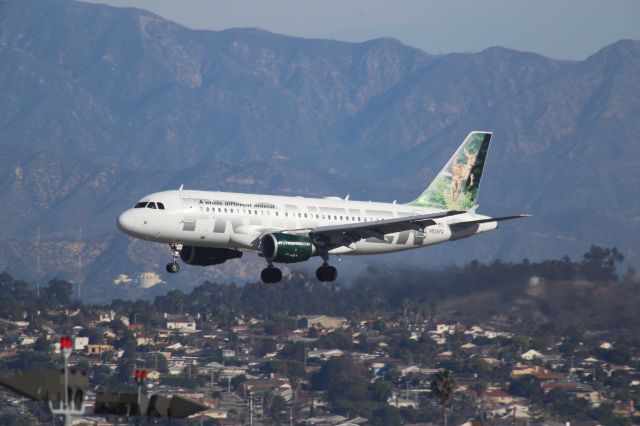 Airbus A319 (N926FR)