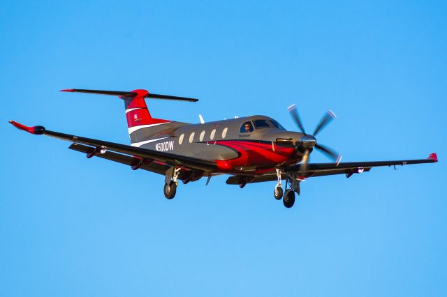 Pilatus PC-12 (N500DW)