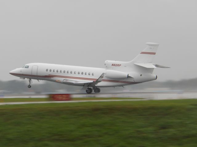 Dassault Falcon 7X (N82RP)