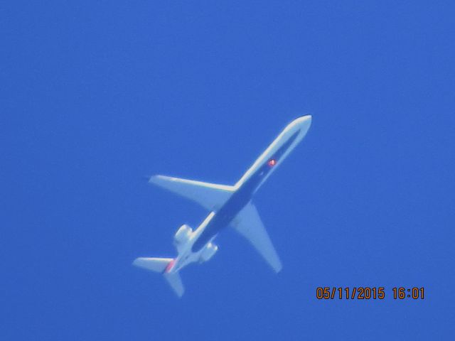 Canadair Regional Jet CRJ-900 (N302PQ)