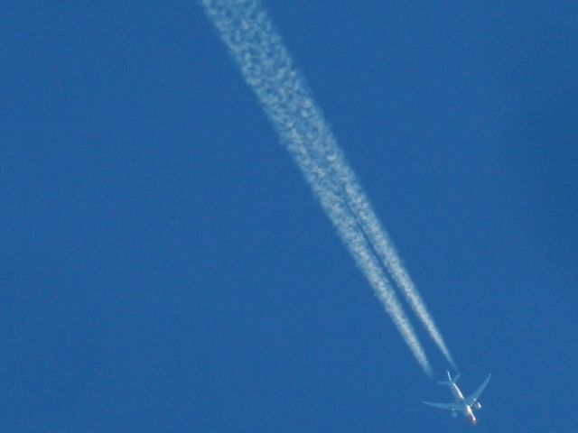 Boeing 787-8 (LN-LNE) - A Norwegian Air Shuttle Boeing B787-8 Dreamliner Painted In The Roald Amundsen Livery Flying Over My House En-Route To Fort Lauderdale