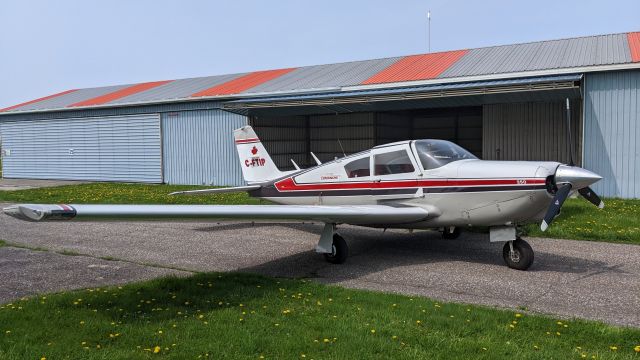 Piper PA-24 Comanche (C-FTIP)