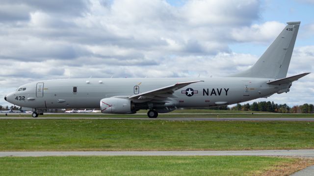 Boeing P-8 Poseidon (16-8432) - This was one of two P-8s that took off from KBGR today. 