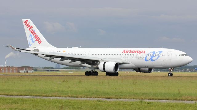 Airbus A330-200 (EC-KTG)