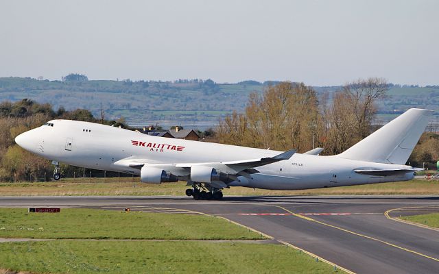 Boeing 747-400 (N701CK) - kalitta air b747-4b5f n701ck dep shannon for chicago 28/3/19.