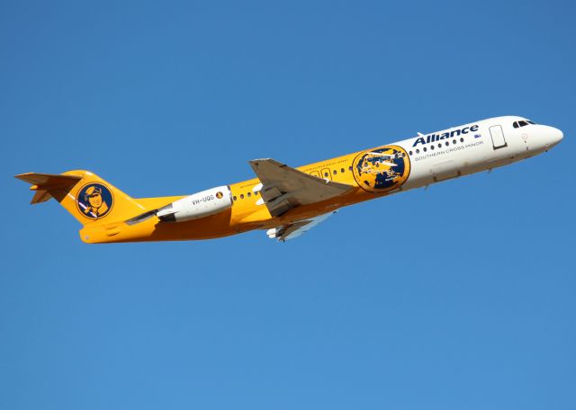 Fokker 100 (VH-UQG) - Alliance Airlines flight UTY559 takes off from Longreach on route to Cairns 11/04/2021