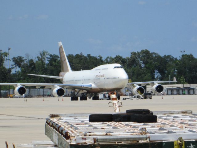 Boeing 747-400 (N263SG)