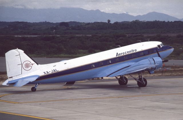 Douglas DC-3 (XA-JAL) - October 1979 at Zihuatanejo (MMZH)