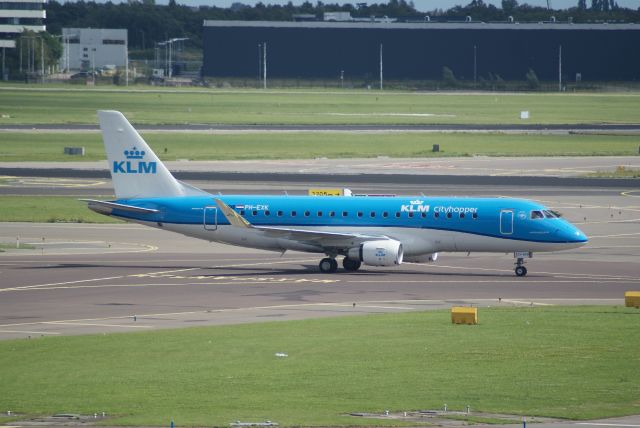 Embraer 175 (PH-EXK) - KLM Cityhopper ERJ175STD cn629