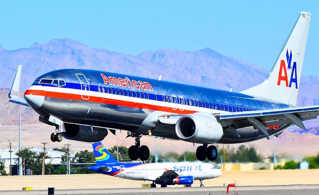 Boeing 737-800 (N806NN) - American Airlines Boeing 737-823 N806NN / 3EF (cn 29561/3028) - Las Vegas - McCarran International (LAS / KLAS) USA - Nevada, October 28, 2010 Photo: Tomas Del Coro