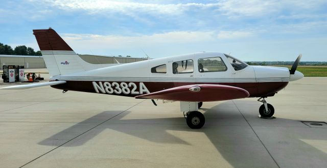 Piper Cherokee (N8382A) - 10-09-21