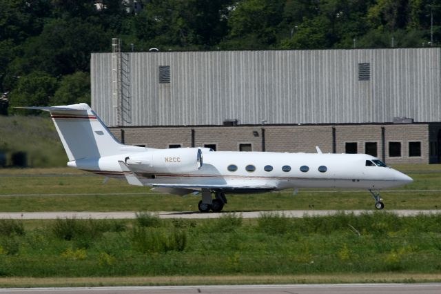 Dassault Falcon 2000 (N2CC)