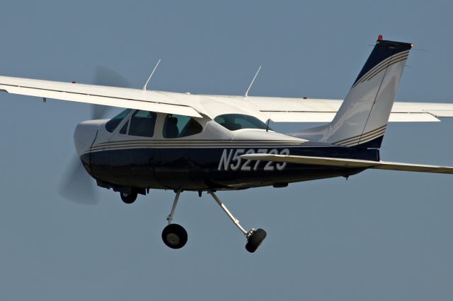 Cessna 177RG Cardinal RG (N52723)