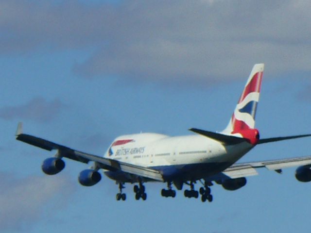 Boeing 747-400 (G-CIVS)