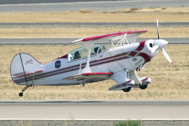 PITTS Special (S-2) (N80WS) - Aviat Inc, Pitts S-2B touch and go on 25R at Livermore Municipal Airport CA. July 2021.