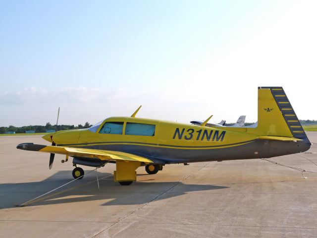 Mooney M-20 (N31NM)