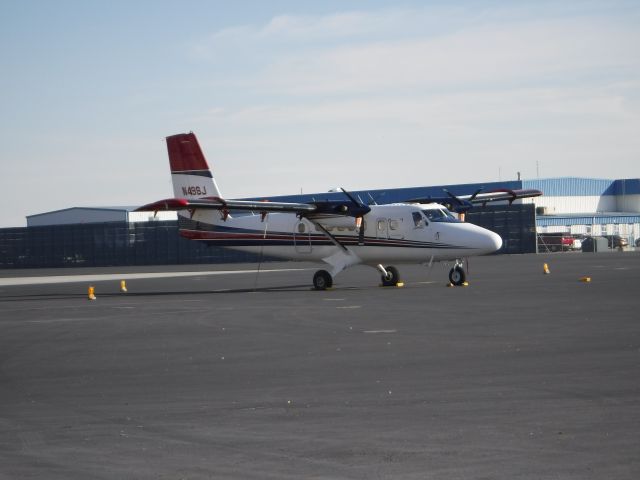 De Havilland Canada Twin Otter (N49SJ)