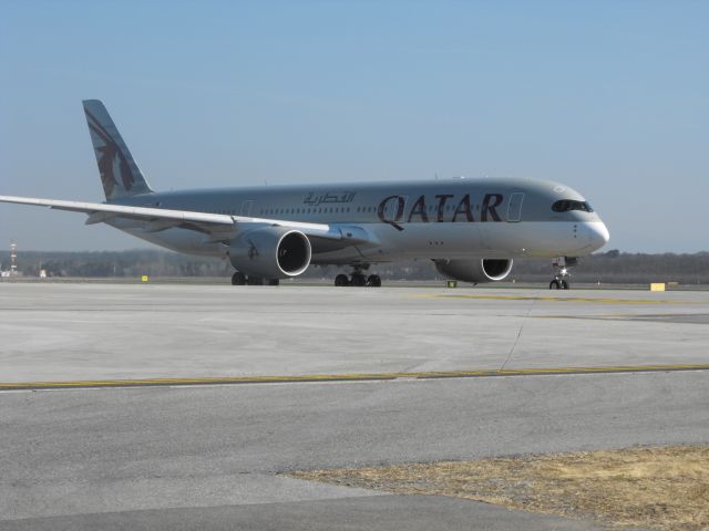 Airbus A350-900 (A7-ALA)