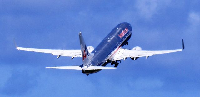 Boeing 737-800 (N904NN)