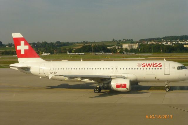 Airbus A320 (HB-IJS) - Delivered to Swissair in 1998br /Delivered to SWISS in 2002