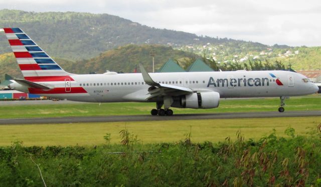 Boeing 757-200 (N176AA)