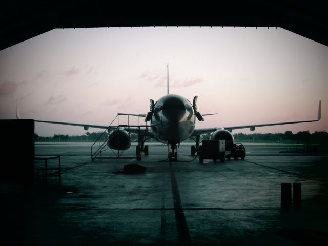 Boeing 737-800 (9Y-BGI)