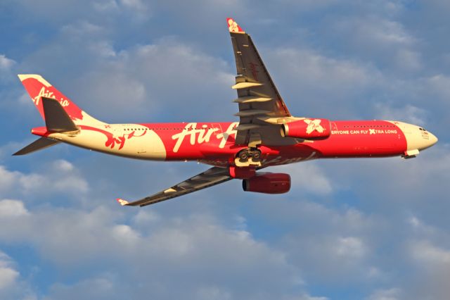 Airbus A330-300 (9M-XXJ) - Airbus A-333 Air Asia X 9M-XXJ Perth Airport (YPPH)