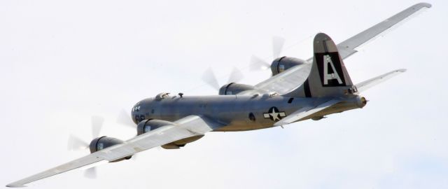 Boeing B-29 Superfortress (N529B) - May 6, 2017