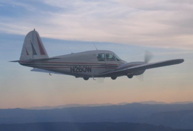 Piper Apache (N260W)