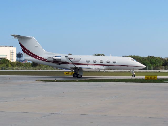 Gulfstream Aerospace Gulfstream 3 (N58AJ) - A very nice Gulfstream III. Note the stage 3 hush kits.