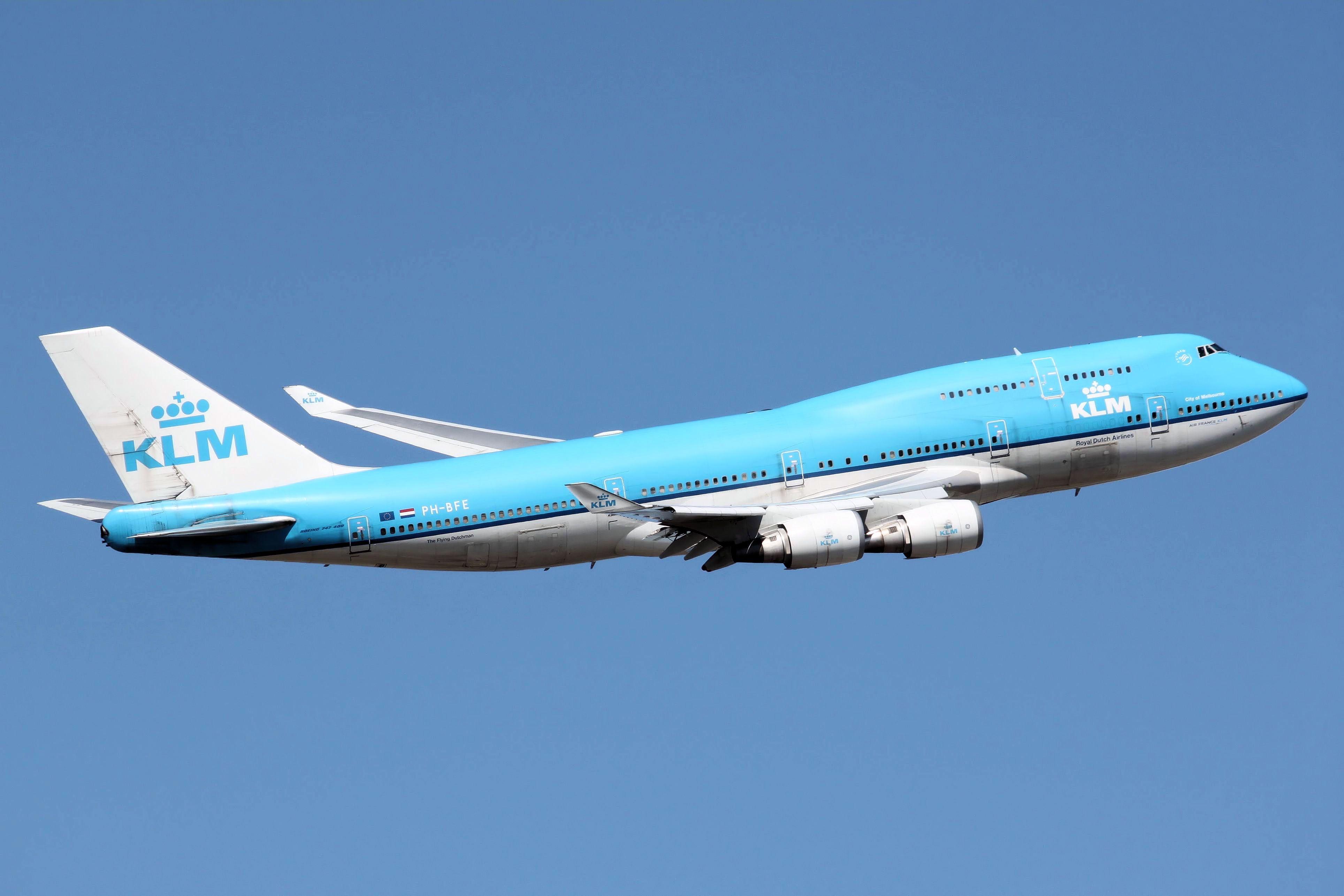 Boeing 747-400 (PH-BFE) - Taken On 04-28-2011