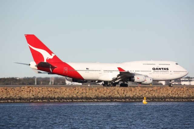 Boeing 747-400 (VH-OJA)