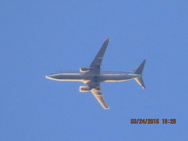 Boeing 737-800 (N912AN) - American Airlines flight 1427 from ORD to Tulsa over Baxter Springs Kansas at 28,000 feet.
