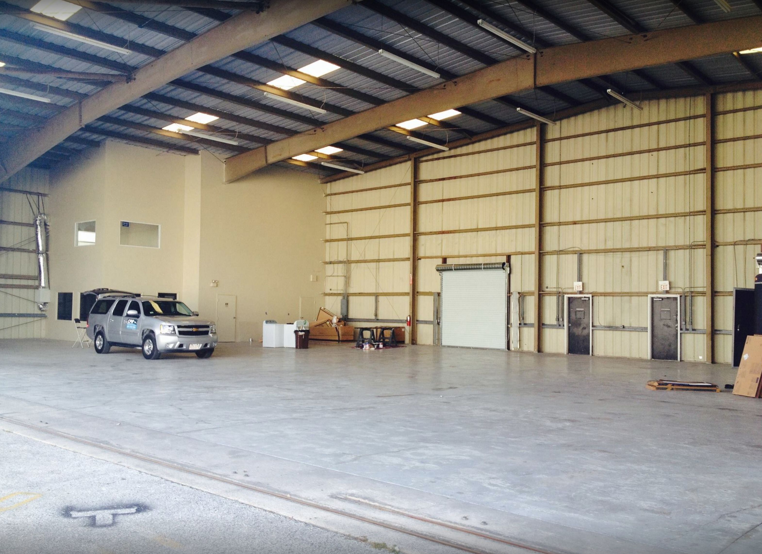 — — - CPR Aviation Window Repairs     Hangar Before we did our Magic. Gratitude 777 (813) 728-1346