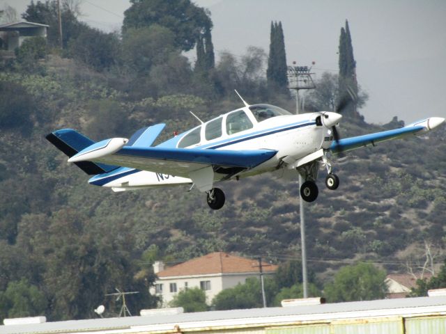 Beechcraft 35 Bonanza (N9657Y) - Taking off RWY 8R