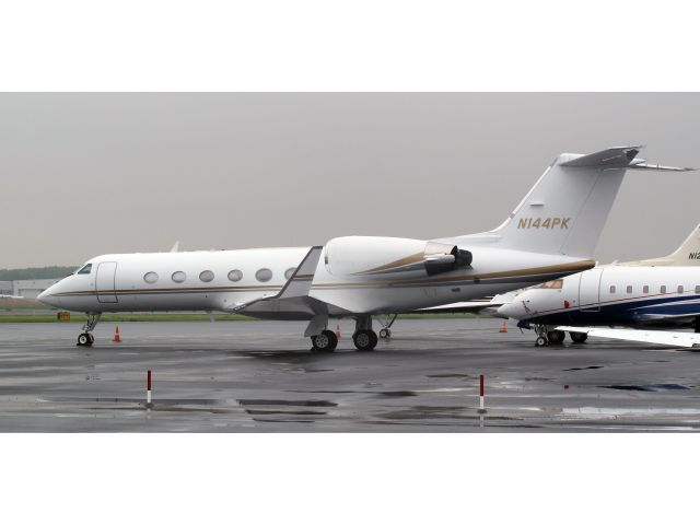 Gulfstream Aerospace Gulfstream IV (N144PK)