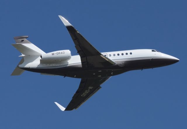 Dassault Falcon 2000 (M-ORAD)