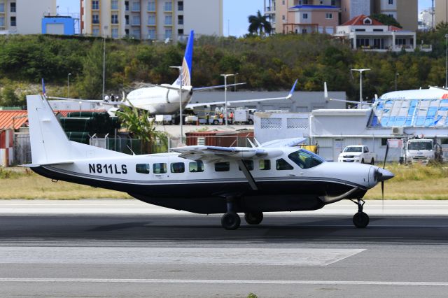 Cessna Caravan (N811LS)