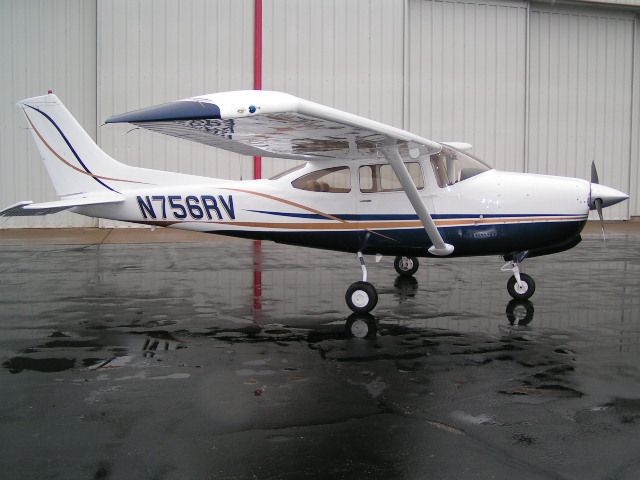 Cessna Skylane RG (N756RV)