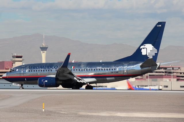 Boeing 737-700 (XA-CAM)