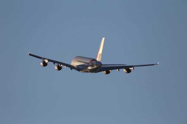 Airbus A380-800 (A6-EET)